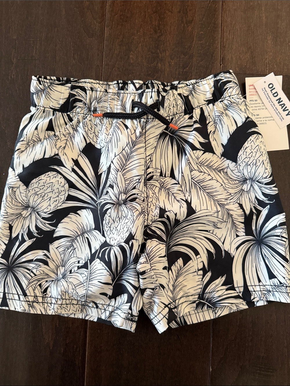 NWT Old Navy Black & White Tropical Swim Short Trunks